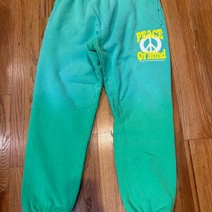 Madhappy Peace of Mind Ombré Sweatpants. XXL
